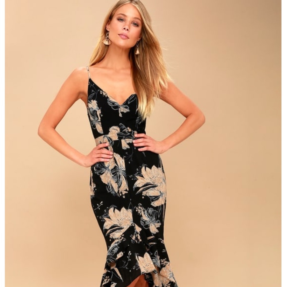 Lulu’s Darling Daylily Black Floral Dress